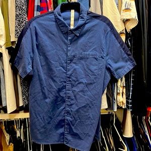 Lululemon men’s large button down.